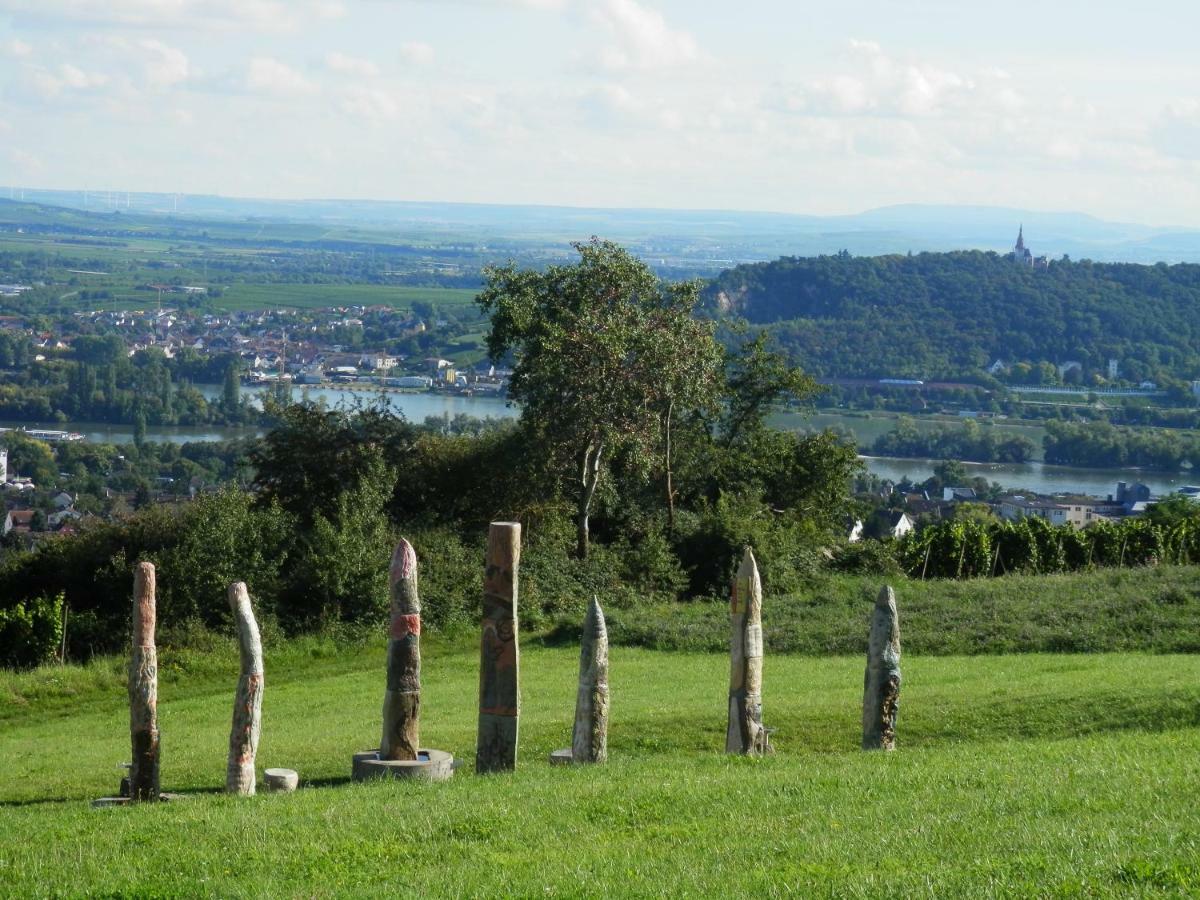 Rheingauer Fewo Am Schulhaus Geisenheim Exterior foto
