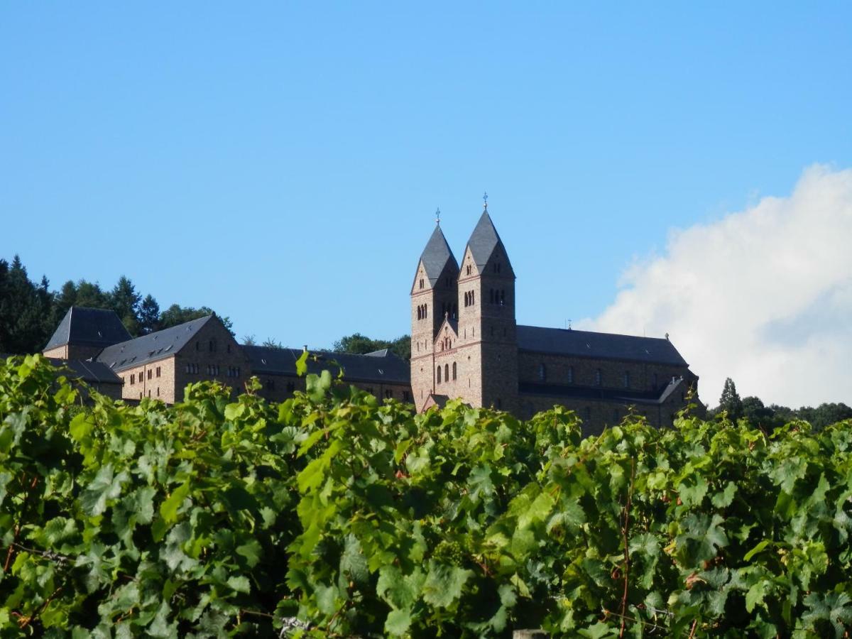 Rheingauer Fewo Am Schulhaus Geisenheim Exterior foto